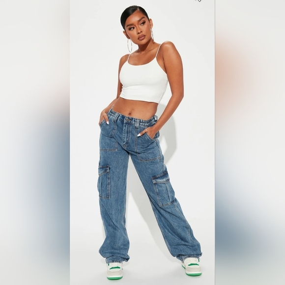 Wide Leg Cargo Jeans For Woman Size 7. - Picture 4 of 7